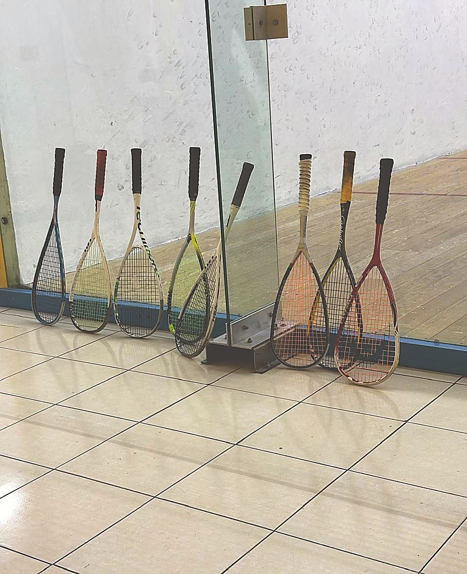 Raquetas y accesorios de la tienda de PeriSquash